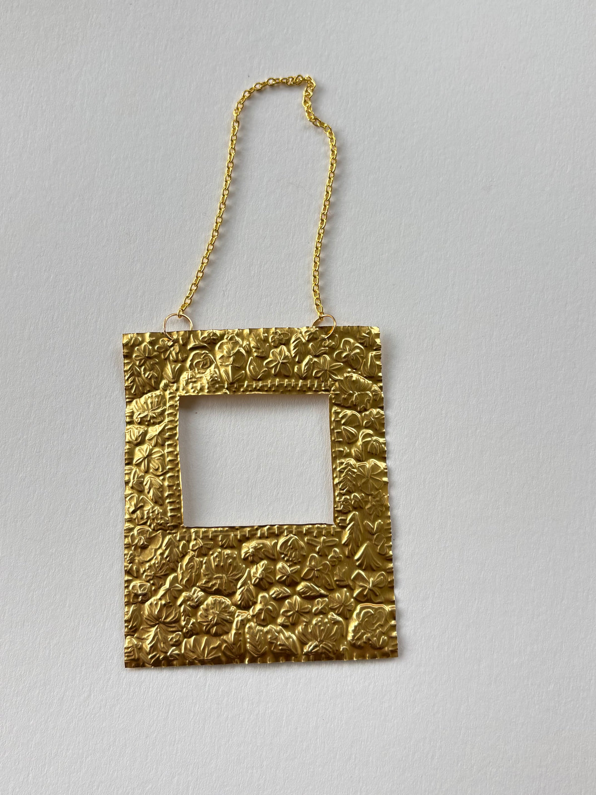 Mini Floral Tin Embossed Frame