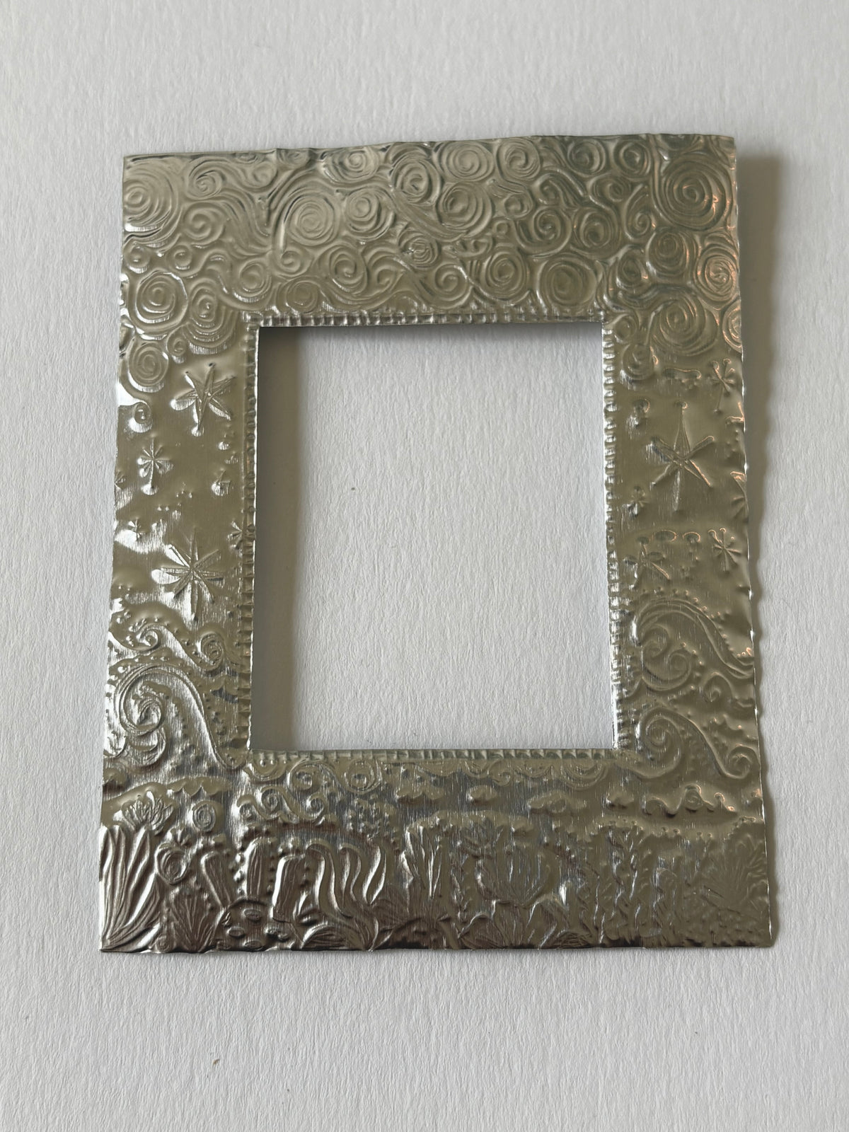 Waves and Stars Tin Embossed Polaroid Frame