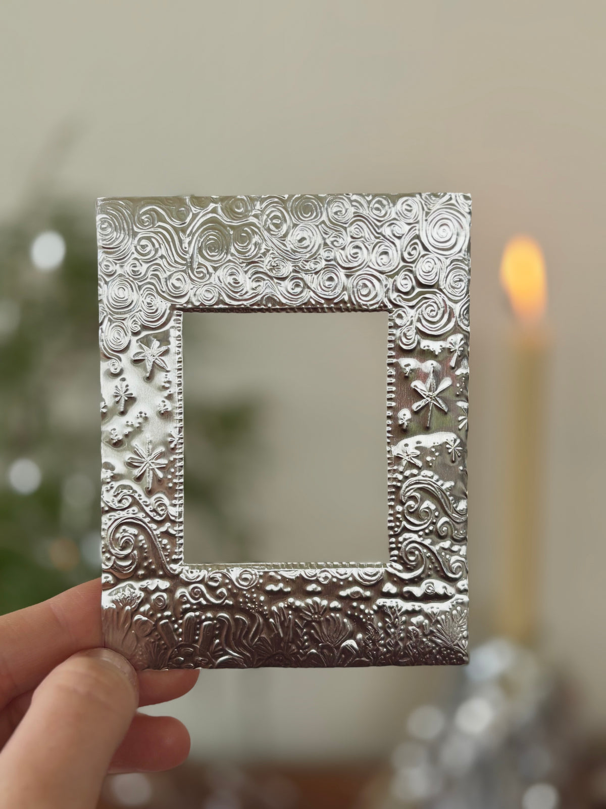 Waves and Stars Tin Embossed Polaroid Frame